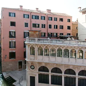 Corte Grimani 3* Венеция