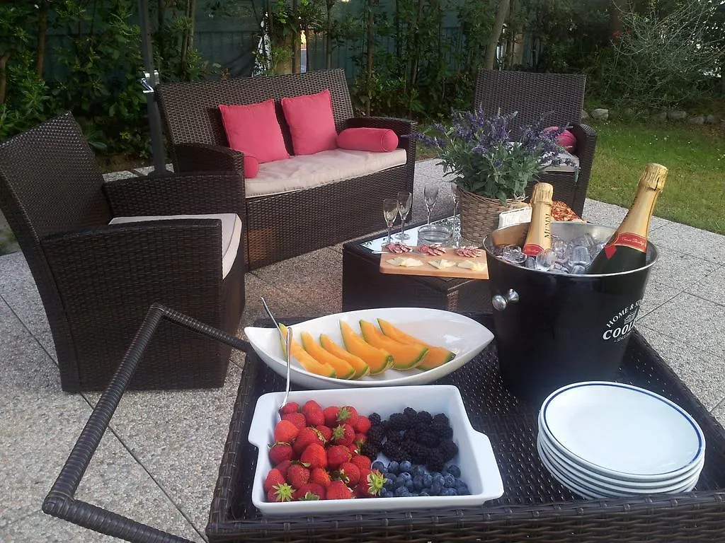 Hotel Storyville Business & Holiday Cinquale Italy