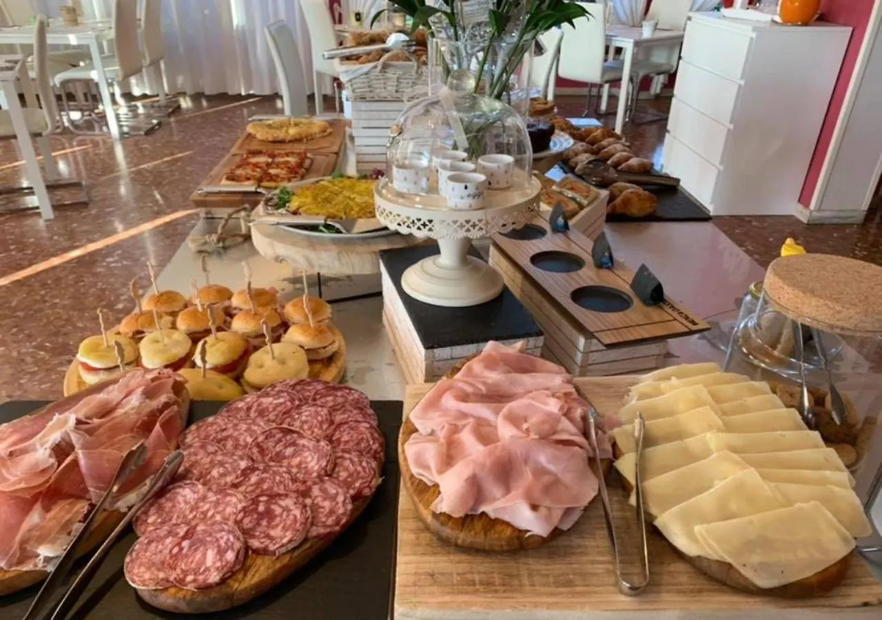 Hotel Storyville Business & Holiday Cinquale